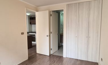 DEPTO  2 SUITES EN SANTIAGO INCLUYE ESTACIONAMIENTO
