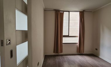 DEPTO  2 SUITES EN SANTIAGO INCLUYE ESTACIONAMIENTO