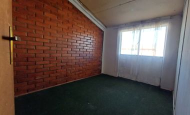 CASA EN VENTA, A PASOS DEL CESFAM, MOLINA-MAULE
