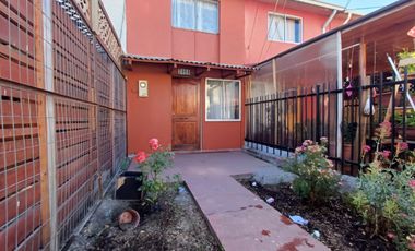 CASA EN VENTA, A PASOS DEL CESFAM, MOLINA-MAULE