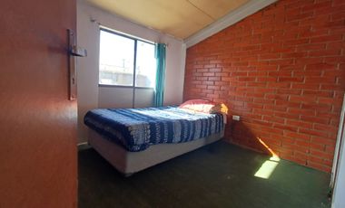 CASA EN VENTA, A PASOS DEL CESFAM, MOLINA-MAULE