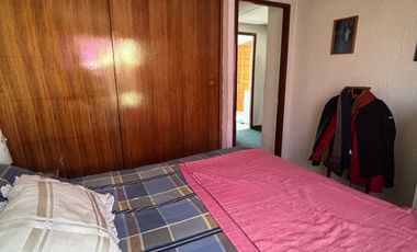 AMPLIA E ILUMINADA CASA EN VENTA