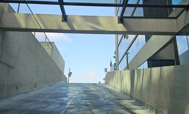 OFICINA LAS CONDES ESTORIL 2 PRIVADOS MÁS RECEPCIÓN