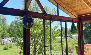 PARCELA CON 2 CASAS EN 2DA FAJA VILLARRICA