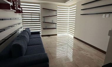 DEPARTAMENTO AMUEBLADO EN RENTA EN ICONIA CUBOS