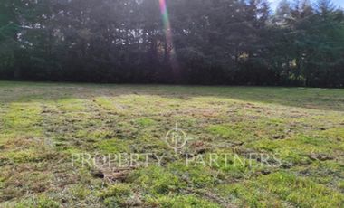 Terreno en venta con orilla al Estero Angachilla.