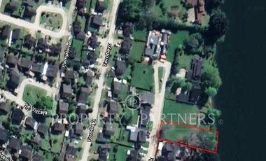 Terreno con orilla al Río Valdivia en Condominio Silos Torobayo