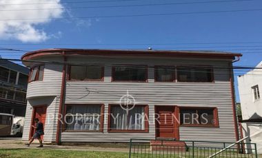 Importante Esquina Comercial