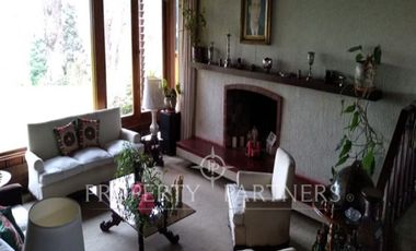 Amplia casa en teja sur,exclusivo sector de Valdivia