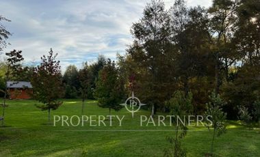 Hermosa casa en parcela, a quince minutos de  Valdivia