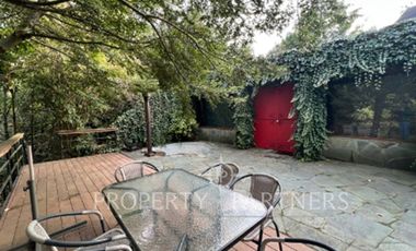 Gran casa a pasos del Club de Golf