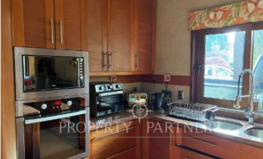 Gran casa a pasos del Club de Golf