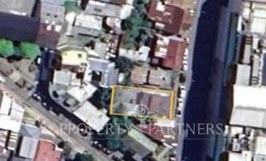 Casa comercial, frente al Mall Plaza de los Ríos