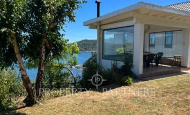 Casa en condominio con maravillosa vista a la bahía de Niebla
