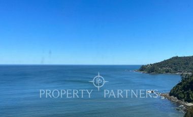 Casa en condominio con maravillosa vista a la bahía de Niebla