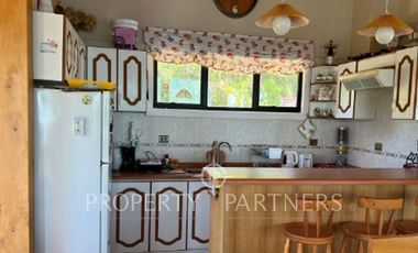 Casa en condominio con maravillosa vista a la bahía de Niebla