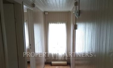 Casa destino institucional, en pleno centro de Valdivia