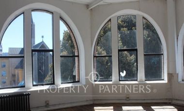 Gran Edificio  con insuperable ubicación centro de la ciudad