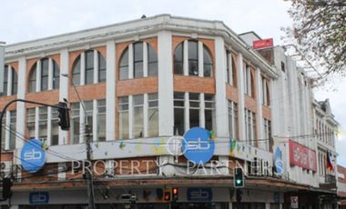 Gran Edificio  con insuperable ubicación centro de la ciudad