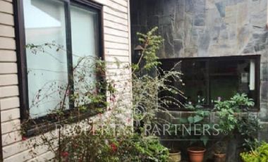 Casa en sector Isla Teja Sur