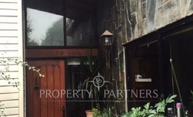 Casa en sector Isla Teja Sur