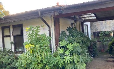 Casa en sector Isla Teja Sur