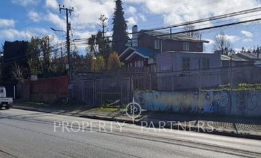 En venta  gran terreno, apto para  bodegas.