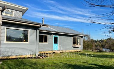 Casa sector Cabo Blanco