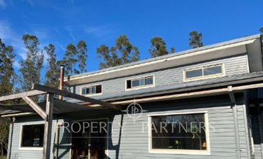 Casa sector Cabo Blanco