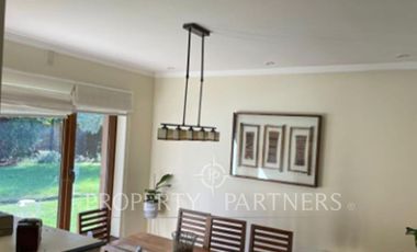 Cómoda y amplia casa en Condominio Estancilla