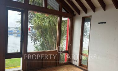Se vende casa en inmejorable ubicación, Costanera de Valdivia