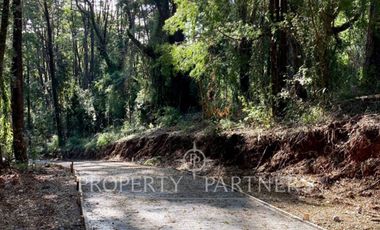 Se vende espectacular Parcela de agrado  en Condominio Los Aromos