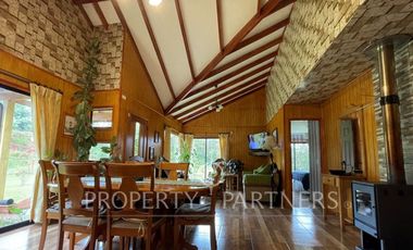 Parcela con casa en sector Cayumapu, distante a 17 km de Valdivia.