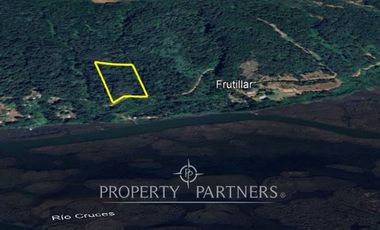Terreno con Vista al Río Cruces, Gran Oportunidad de Inversión