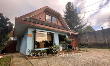 Excelente casa con cabaña posterior en Villa del rey-Parque Krahmer, Valdivia