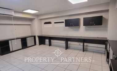 Amplio Local Comercial en el Centro de Valdivia