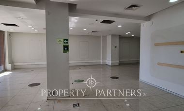 Amplio Local Comercial en el Centro de Valdivia
