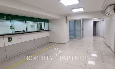 Amplio Local Comercial en el Centro de Valdivia