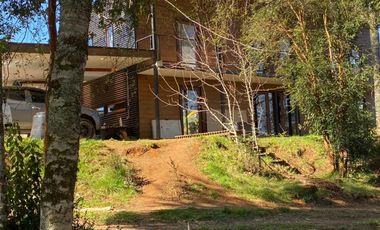 Preciosa casa en Condominio exclusivo cercano a Valdivia