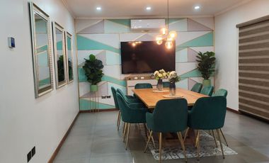 Amplia casa en Avenida Torobayo