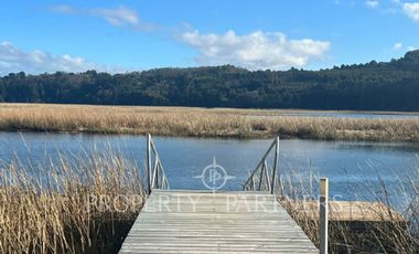Maravilloso departamento con vista y acceso al Río Cruces en Ribera del cruces