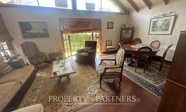 Casa en Avda. Los Robles, Isla Teja