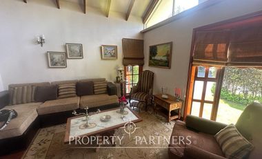 Casa en Avda. Los Robles, Isla Teja