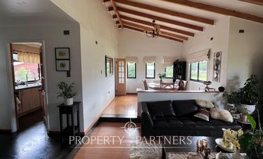 Hermosa Parcela con casa en Condominio sector Cayumapu