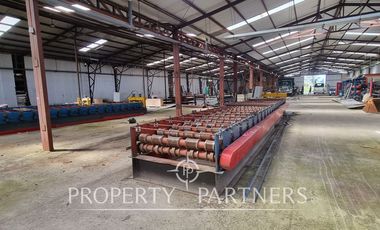 Terreno con 2 Galpones Grandes en Salida Sur de Valdivia