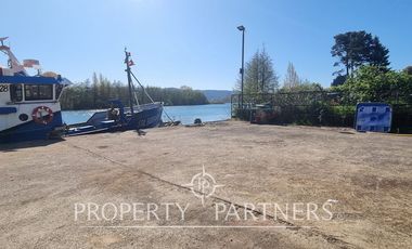 Propiedad Borde Río con Muelle de Hormigón Armado
