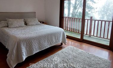 Arriendo casa en Condominio Los Aromos