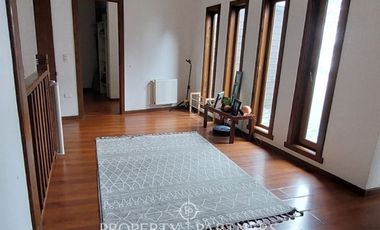 Arriendo casa en Condominio Los Aromos