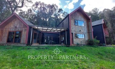 Arriendo casa en Condominio Los Aromos