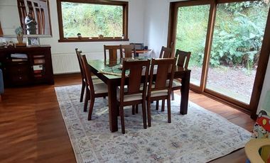 Arriendo casa en Condominio Los Aromos